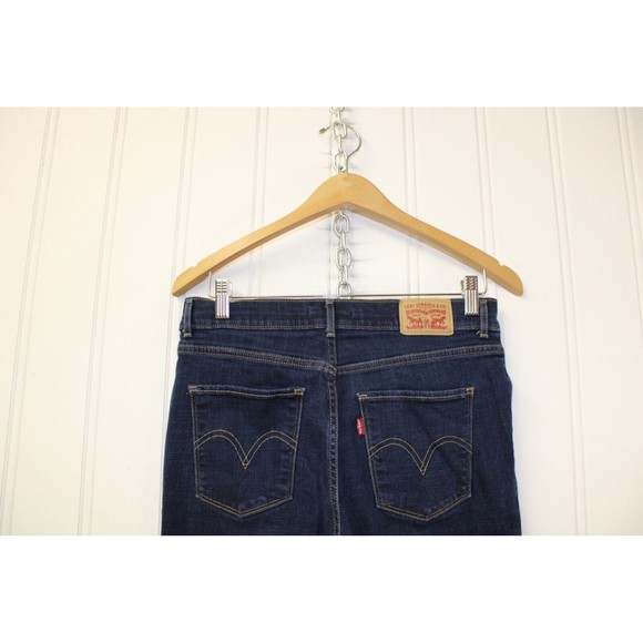 Levi's Women's Size 29 Classic Boot Jeans  Blue Cotton Blend - Picture 7 of 8